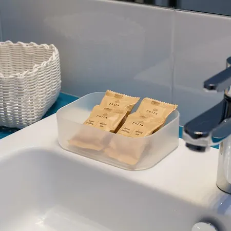 Many Days * روما